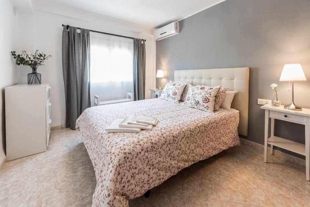 III Apartamentos Morales & Arnal Acogedor Y A 450M Ronda Esterno foto